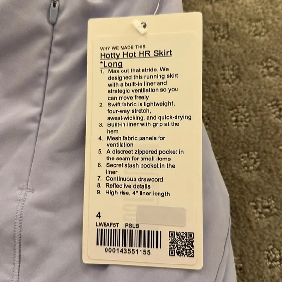 Lululemon skirt size 4 - Picture 2 of 2